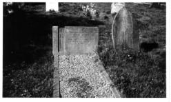 Photo of grave in St. Michaels graveyard