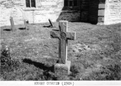 Photo of grave in St. Michaels graveyard