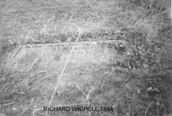 Photo of grave in St. Michaels graveyard