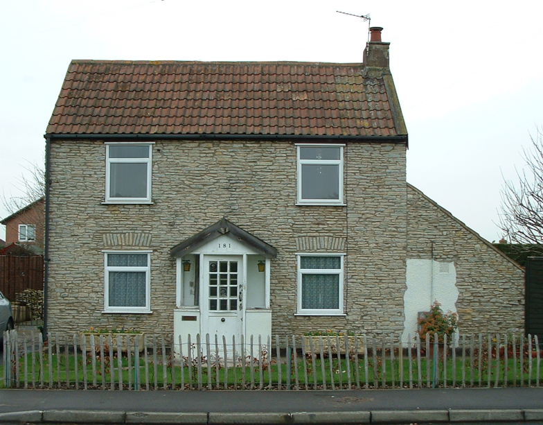 Photos of houses on North Road